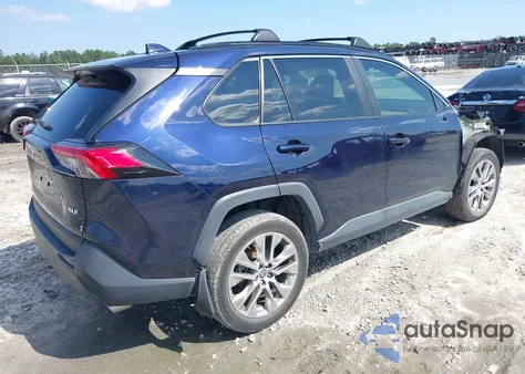 2022 Toyota Rav4 Xle Premium из США, поврежденный, VIN 2T3C1RFV3NW234623